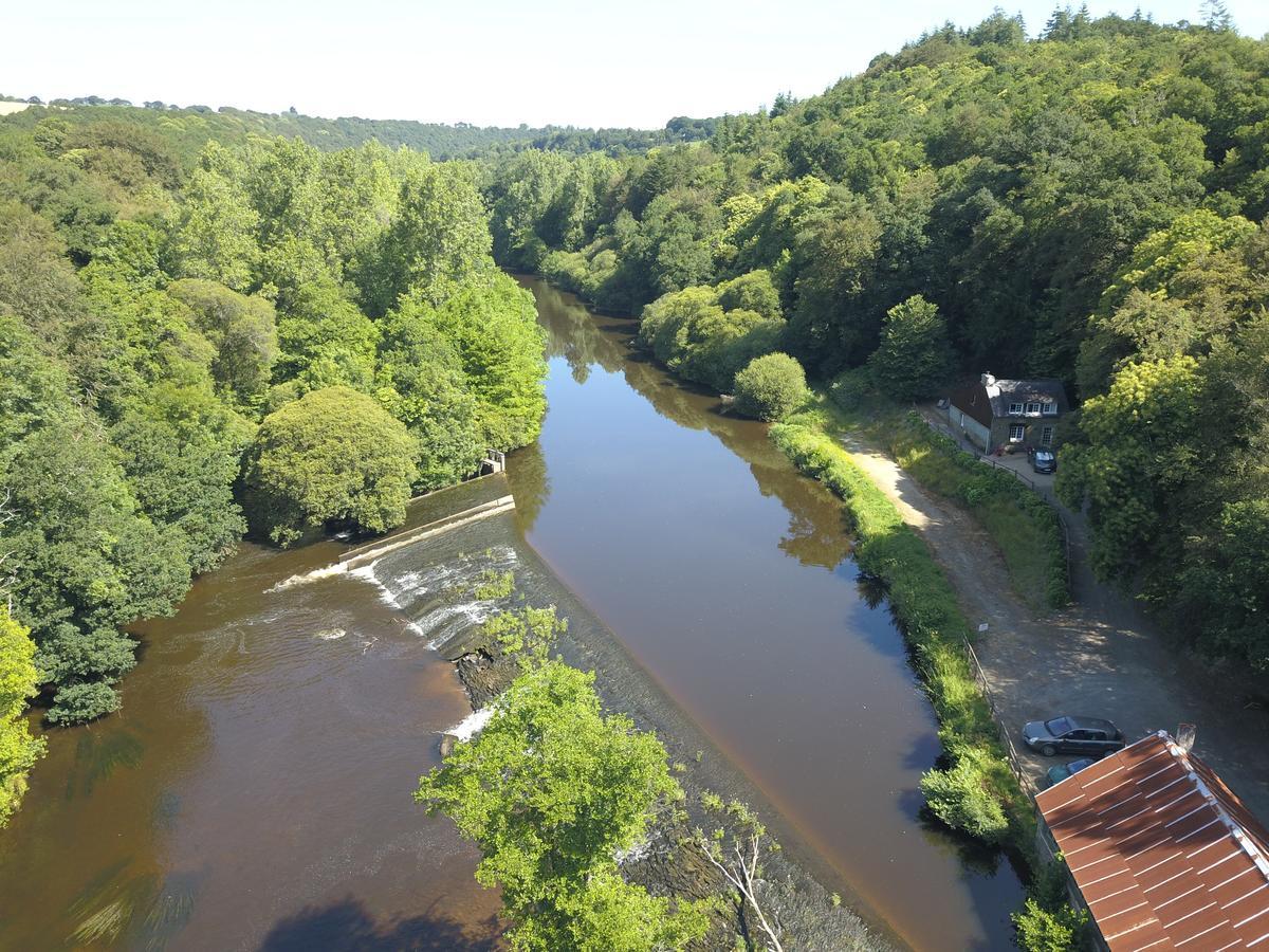 Domaine De Pratulo Villa Cléden-Poher Kültér fotó
